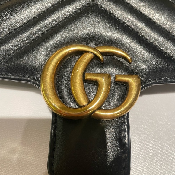 Gucci Marmont Mini Shoulder Bag - Picture 16 of 17